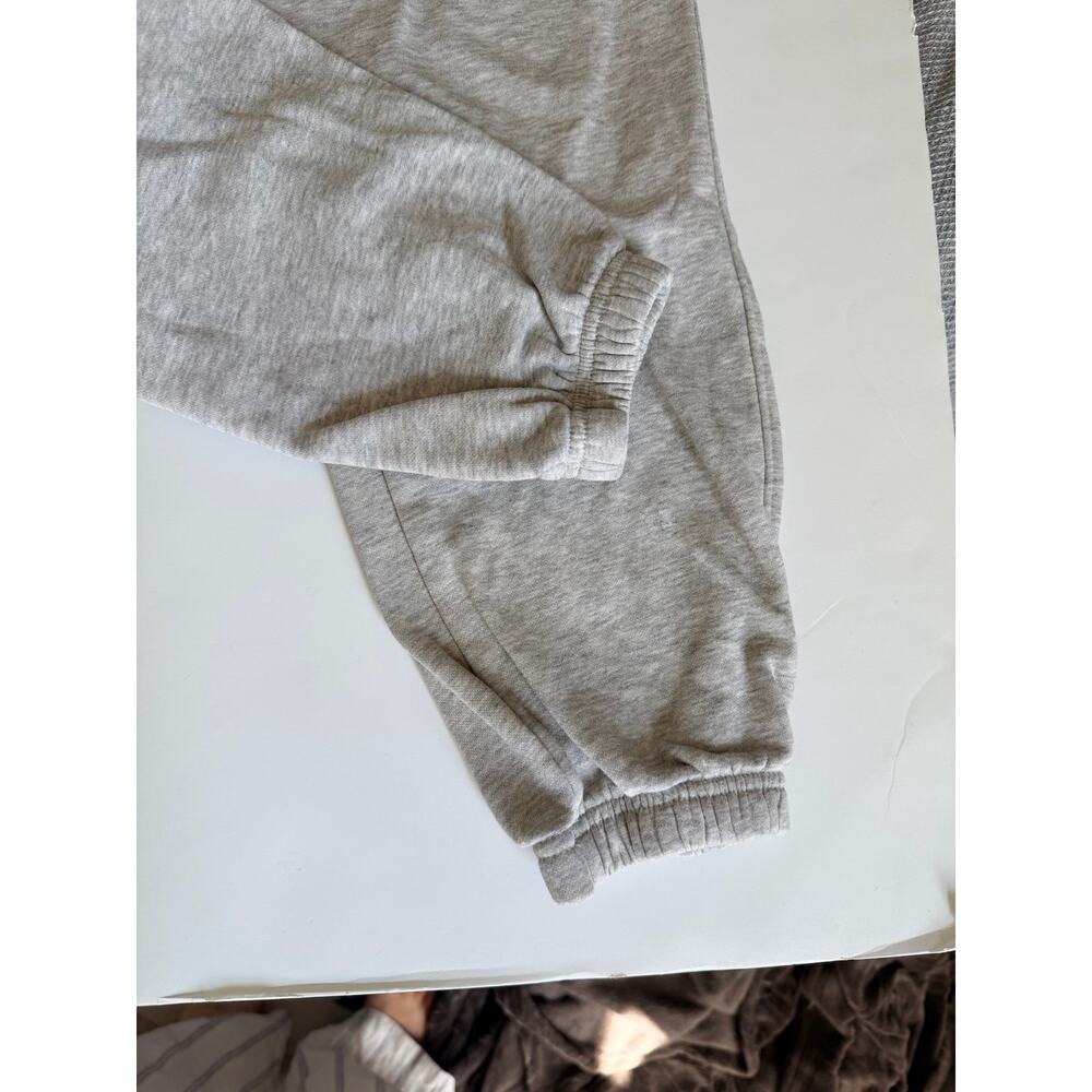 H&M Women's Heather Gray Jogger Sweatpants - Size XS - Picture 3 of 9